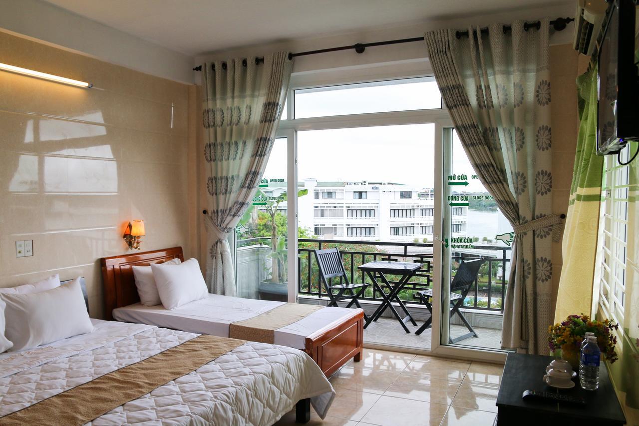 Hue Family Boutique Homestay Экстерьер фото