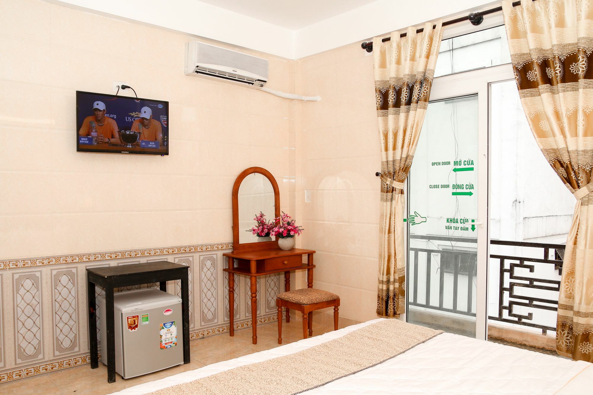 Hue Family Boutique Homestay Экстерьер фото