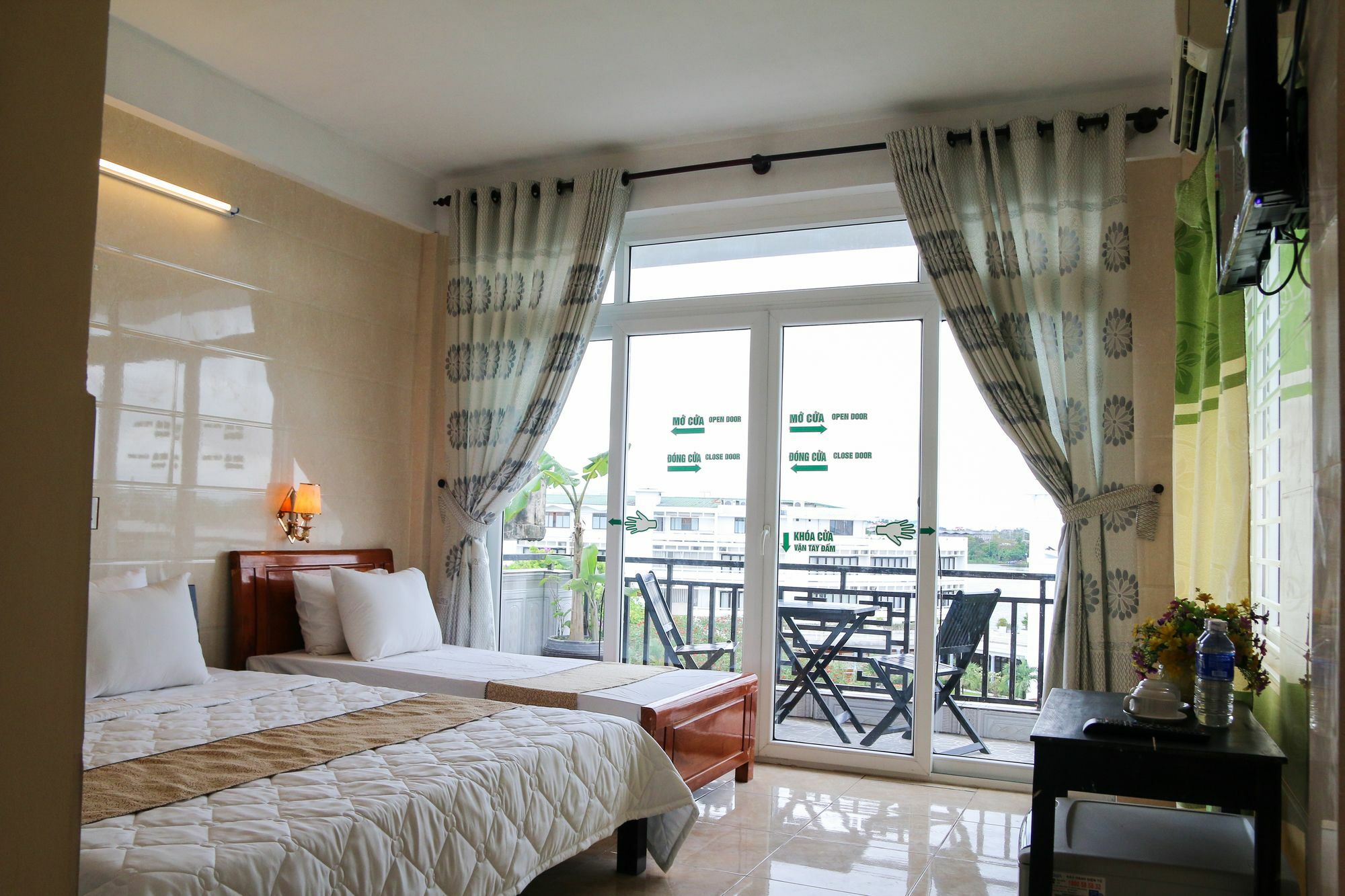 Hue Family Boutique Homestay Экстерьер фото