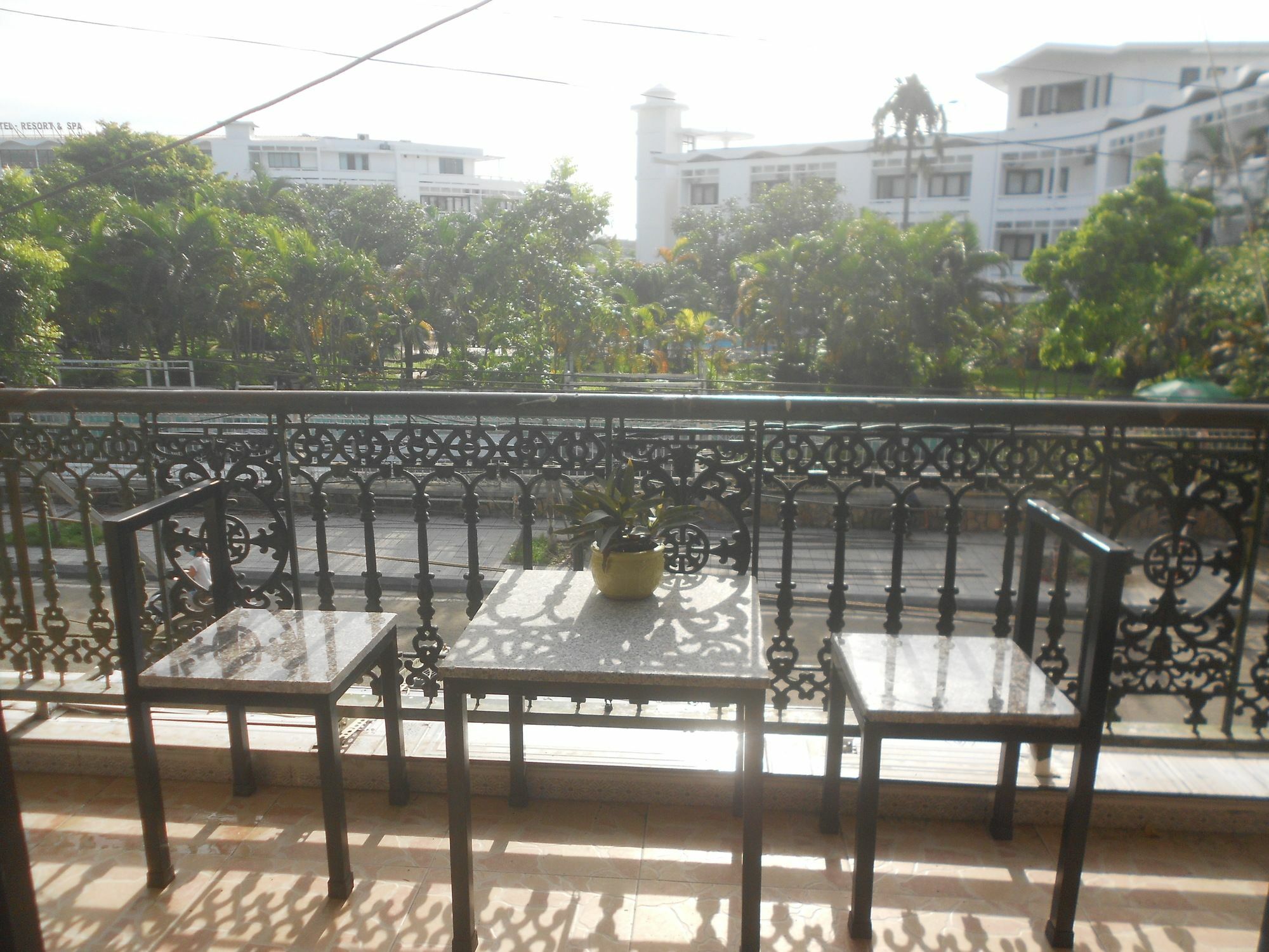 Hue Family Boutique Homestay Экстерьер фото